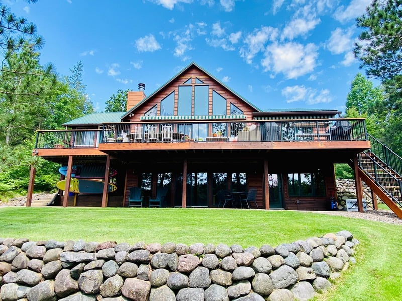 N13616 Indianhead Dr, Minong, WI 54859