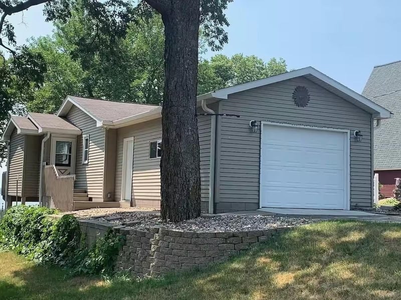5960 165th St NE, Atwater, MN 56209