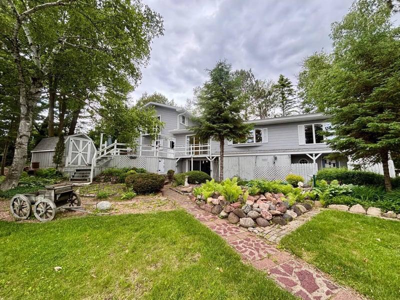 1032 Colan Blvd, Rice Lake, WI 54868