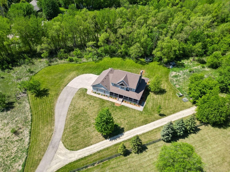 8360 E 280th St, Webster, MN 55088