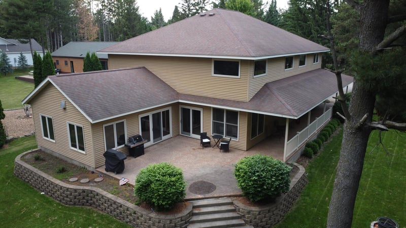 300 Sugarloaf Pw, Zumbrota, MN 55992