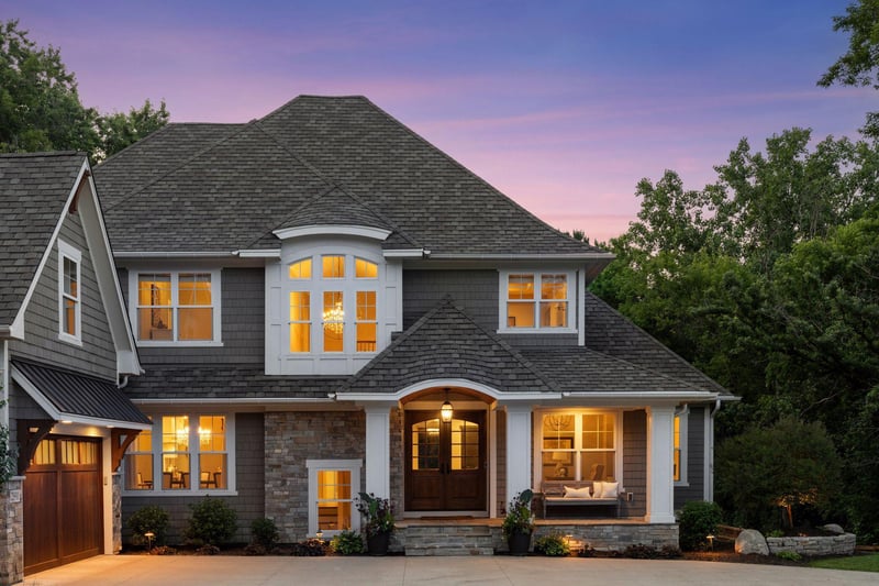2890 Ella Ln, Minnetonka, MN 55305