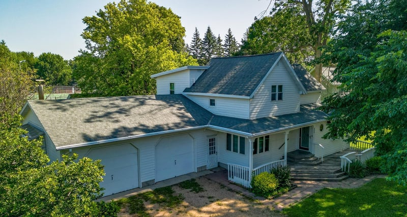 208 Lincoln St SW, Mapleton, MN 56065