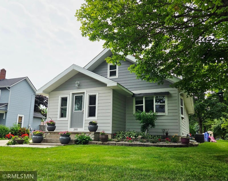 205 1st Ave SE, Norwood Young America, MN 55397