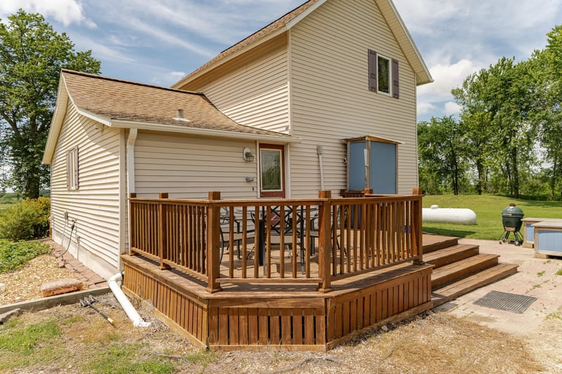 23322 670th Ave, Dexter, MN 55926