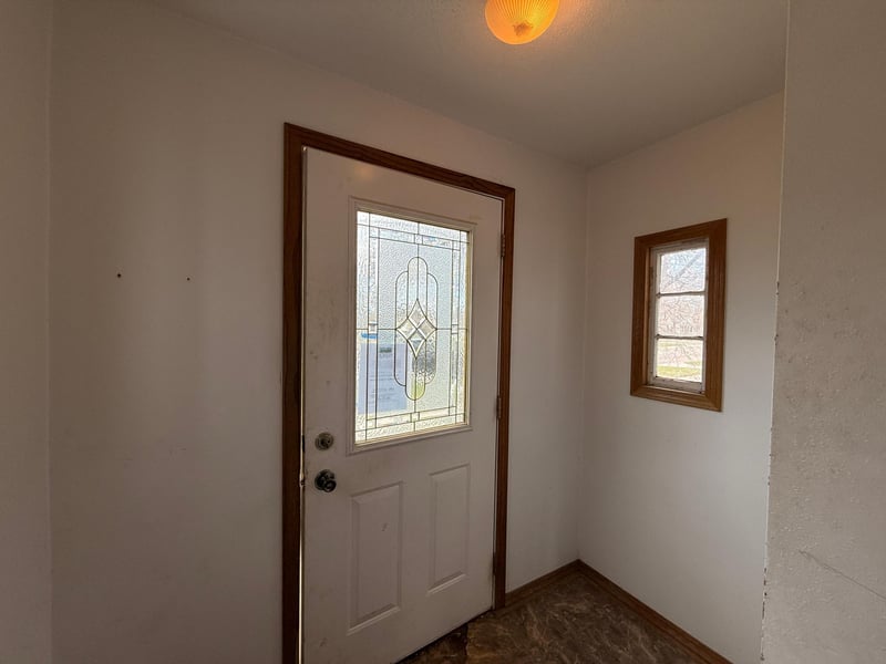 708 5th Ave, Madison, MN 56256