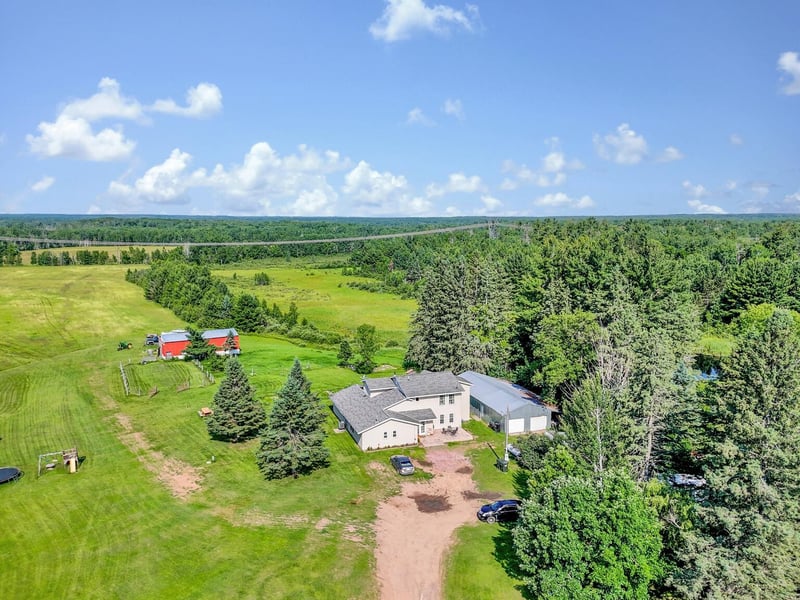 75309 Twin Oaks Rd, Finlayson, MN 55735