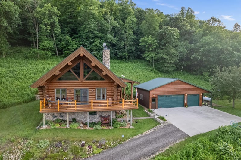 30453 County Road 19, Rushford, MN 55971