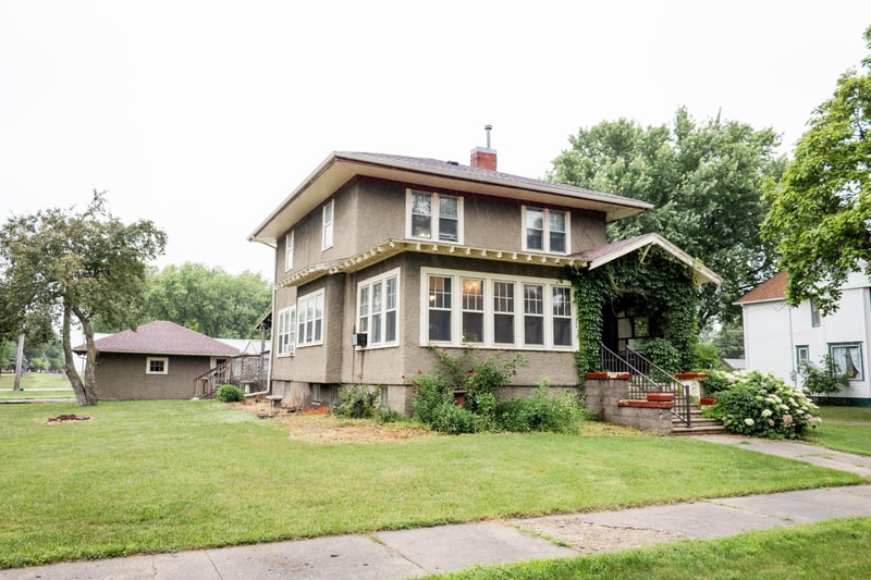 605 S Chestnut St, Ellsworth, MN 56129