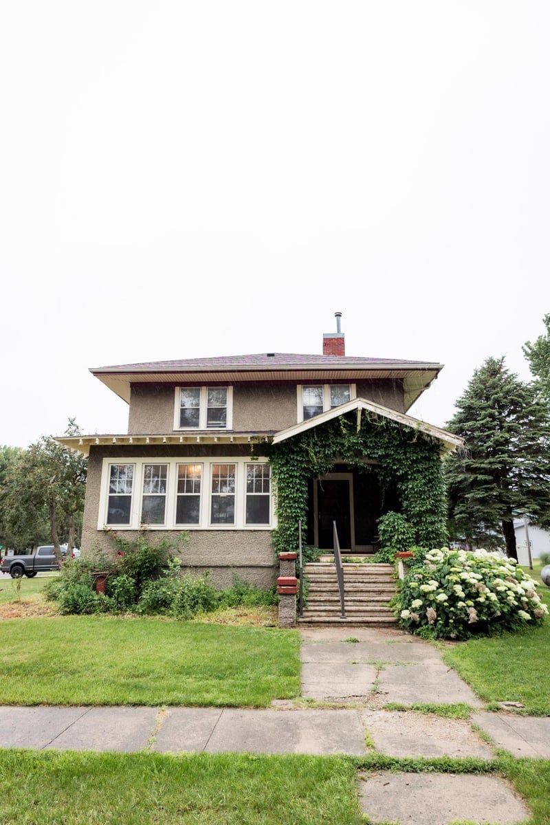 605 S Chestnut St, Ellsworth, MN 56129