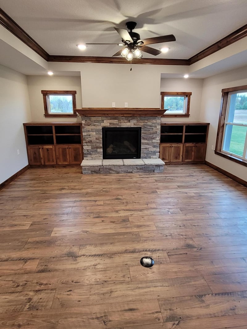 19567 Butternut St NW, Oak Grove, MN 55011
