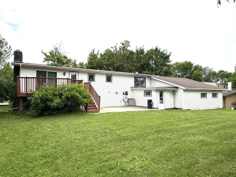 220 Inderlee Ave S, Fosston, MN 56542