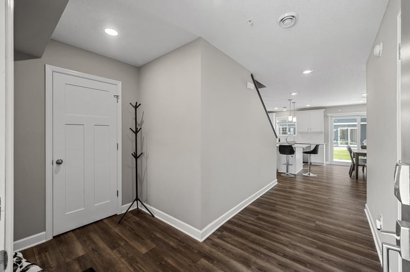 1144 Middlefield Rd, Medina, MN 55340