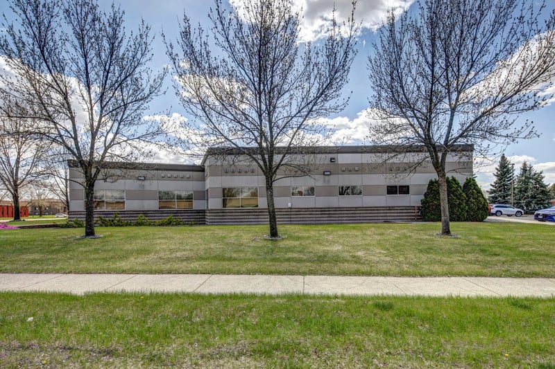 1511 Northway Dr, Saint Cloud, MN 56303
