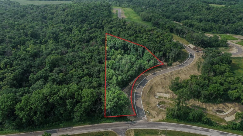 TBD L1b1 Meadow Crossing Ln SW, Rochester, MN 55902