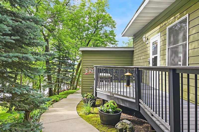 21114 Elmway Rd, Richmond, MN 56368