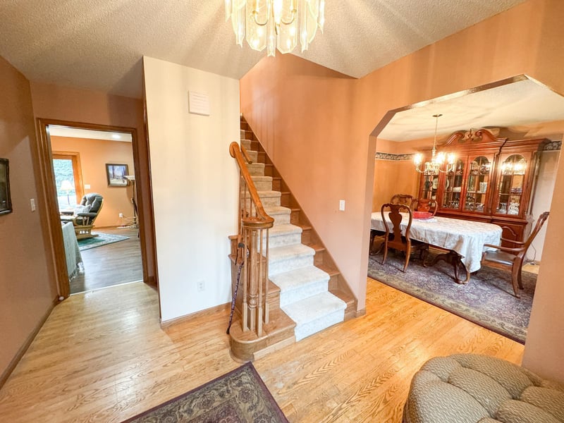 301 4th Ave SE, Pelican Rapids, MN 56572