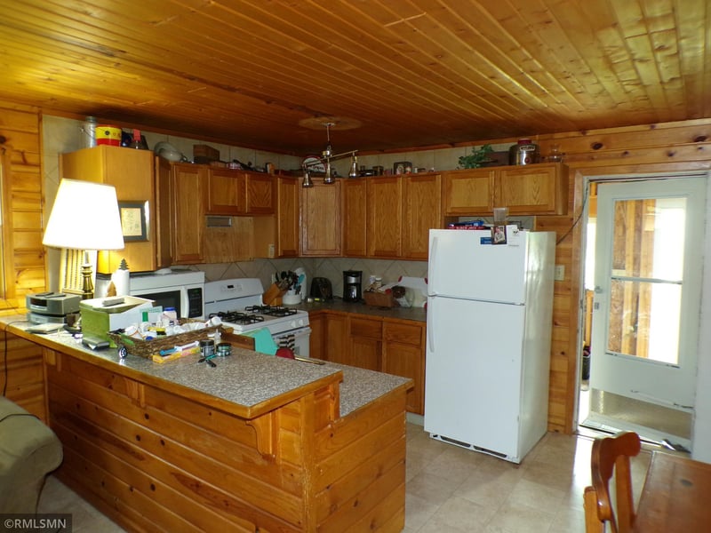 45248 State Highway 48, Hinckley, MN 55037