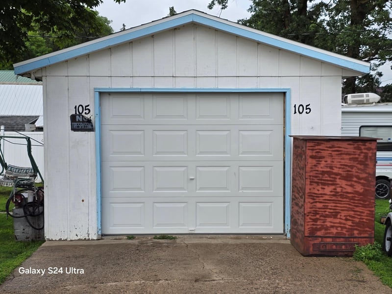 105 3rd Ave N, Dent, MN 56528