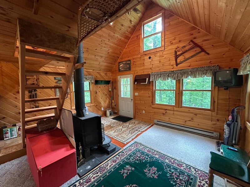 20700 Pine River Cir, Finlayson, MN 55735