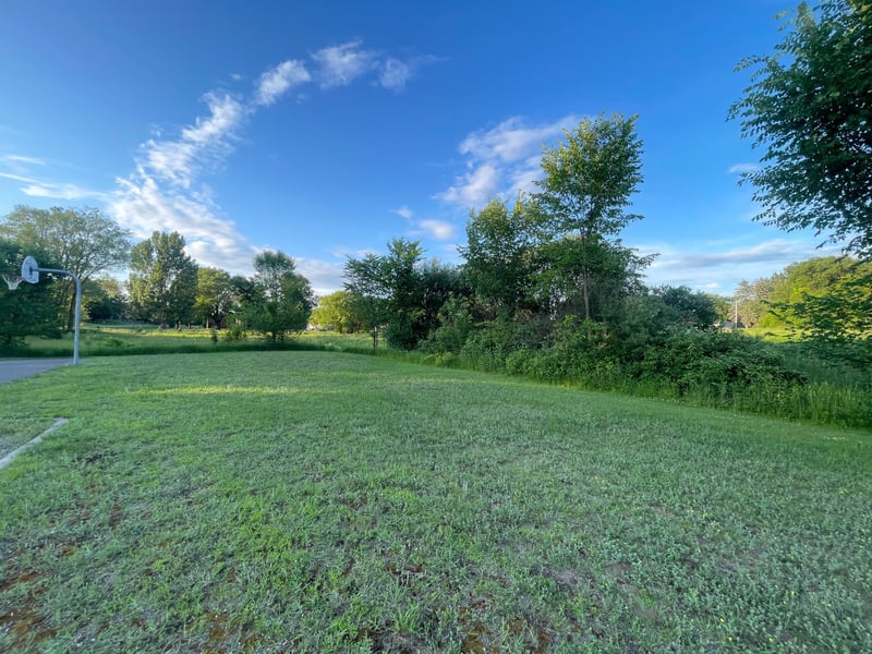 900 6th Ave NE, Little Falls, MN 56345