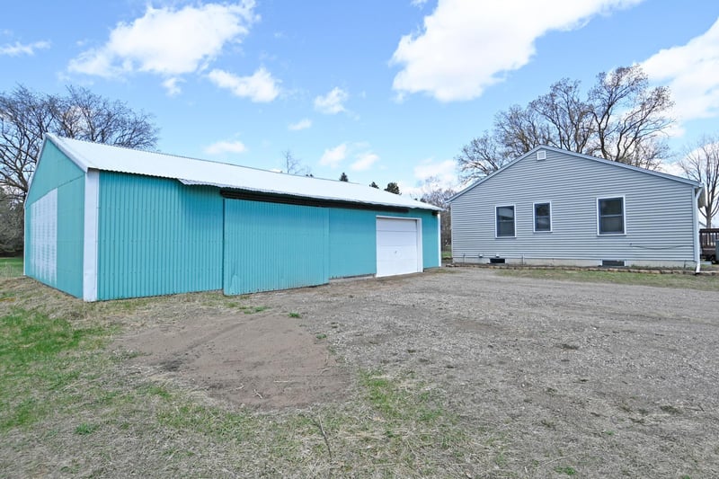 1305 135th Ln NE, Ham Lake, MN 55304