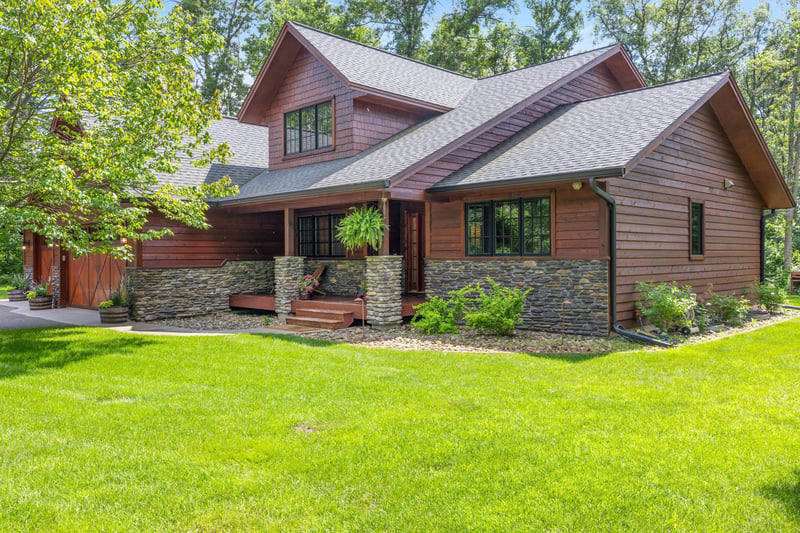 32301 Russ Ct, Breezy Point, MN 56472