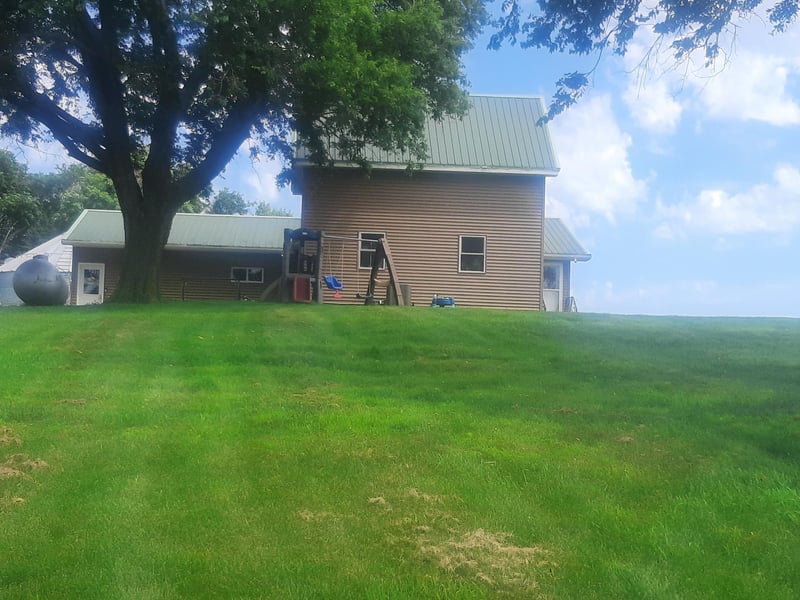 74194 415th St, Saint James, MN 56081