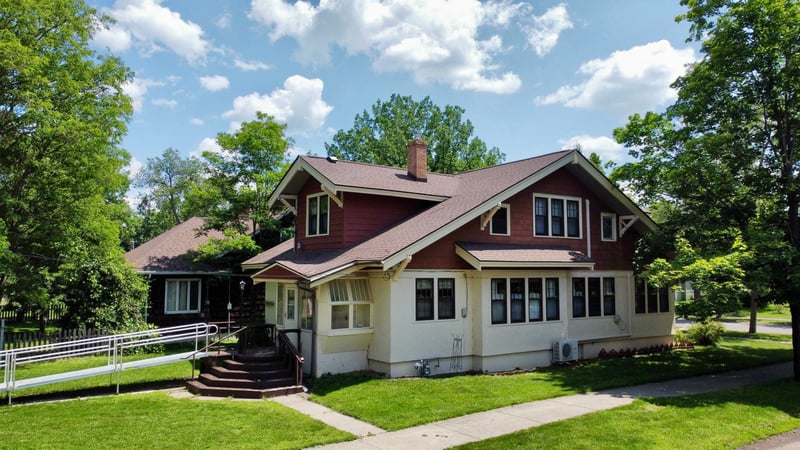 221 3rd St, Moose Lake, MN 55767