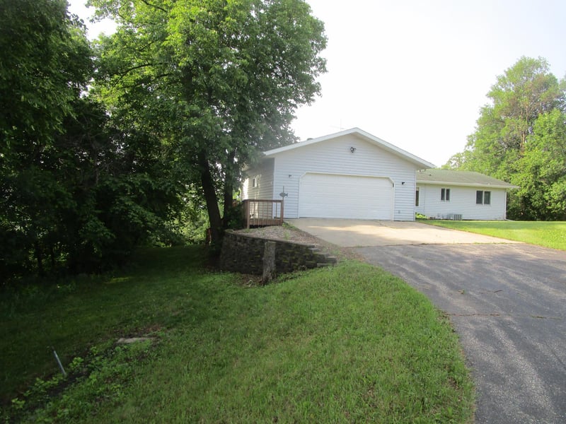 32468 County Highway 27, Erhard, MN 56534