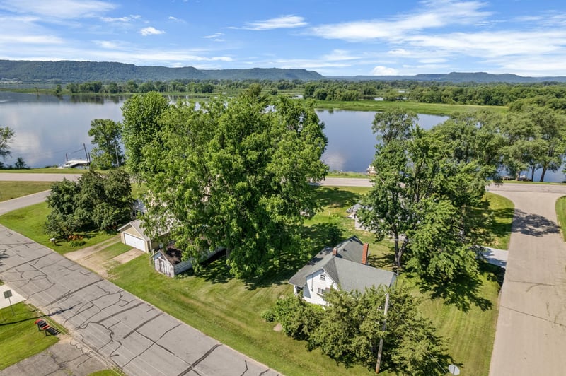 726 S Humboldt St, Buffalo City, WI 54622
