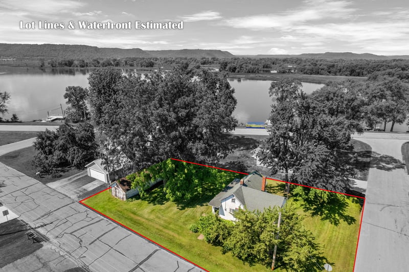 726 S Humboldt St, Buffalo City, WI 54622