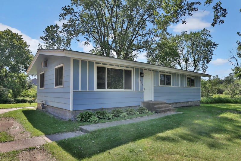 26695 Freeport Ave, Wyoming, MN 55092