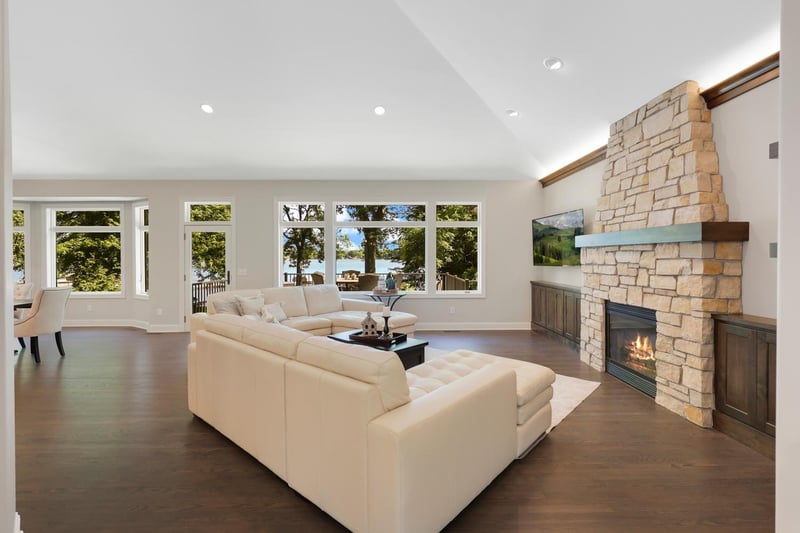 2780 South Shore Dr, Prior Lake, MN 55372