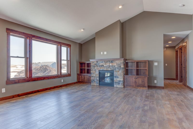 871 N Grant St, Ellsworth, WI 54011