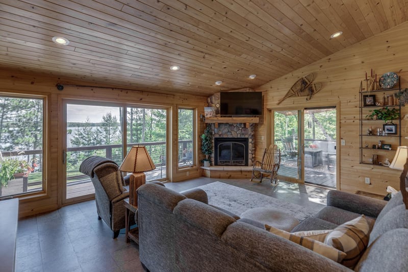 20799 Floral Ln, Nevis, MN 56467