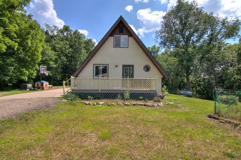 W2463 Mosquito Trl, Nelson, WI 54756