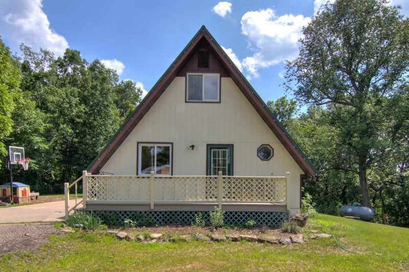 W2463 Mosquito Trl, Nelson, WI 54756