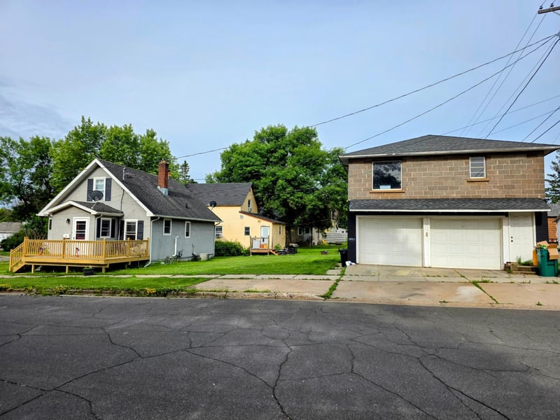500 W 2nd Ave, Keewatin, MN 55753