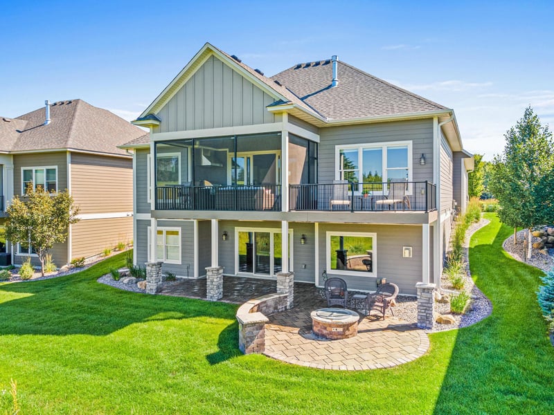 1972 Annika Dr N, Lake Elmo, MN 55042