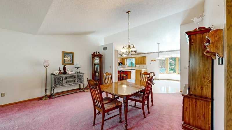 120 6th St SW, Chatfield, MN 55923