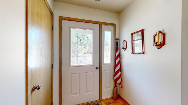 120 6th St SW, Chatfield, MN 55923