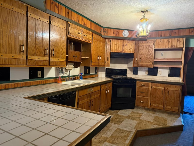 248 N 4th St N, Dawson, MN 56232