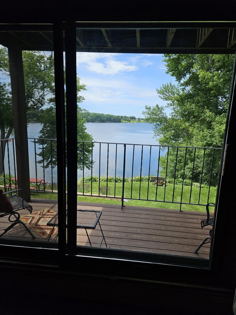 30675 Park St #209, Lindstrom, MN 55045