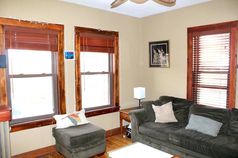 1812 Clinton Ave #303, Minneapolis, MN 55404