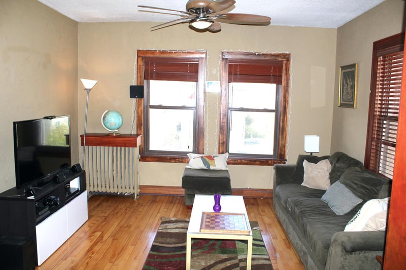 1812 Clinton Ave #303, Minneapolis, MN 55404