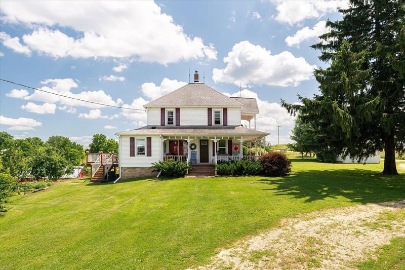 15223 Hillside Rd, Brownsville, MN 55919