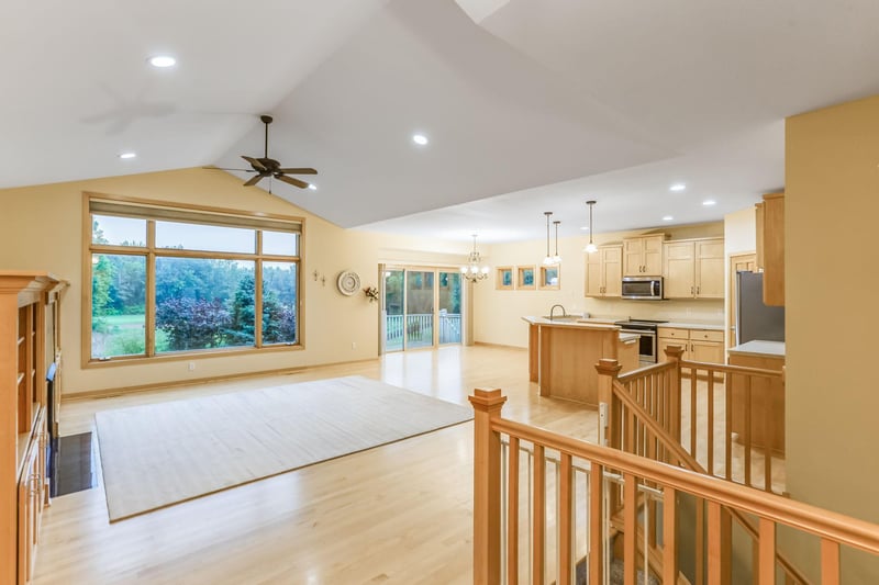 22813 Zion Pw NW, Oak Grove, MN 55005