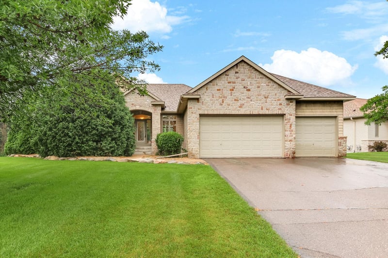 22813 Zion Pw NW, Oak Grove, MN 55005