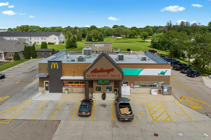 1400 14th St NW, Austin, MN 55912
